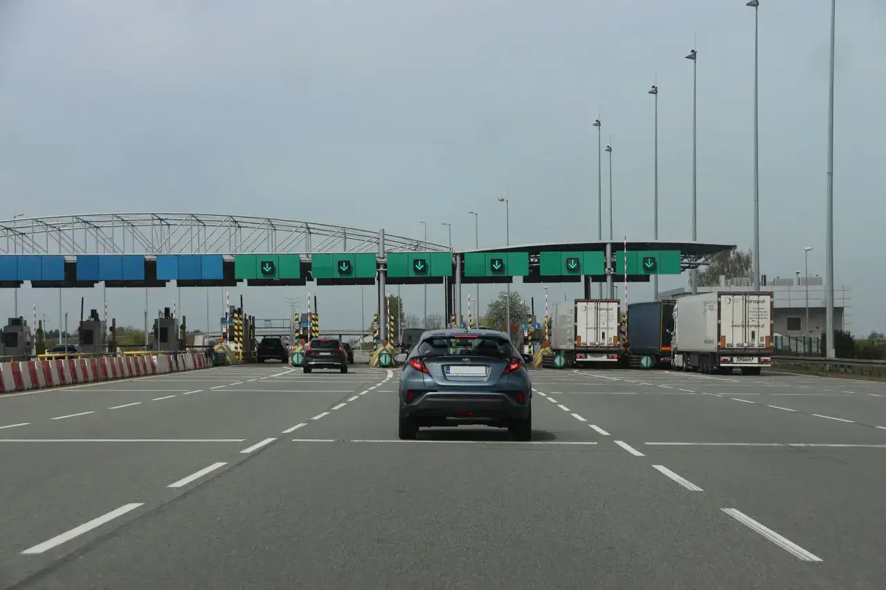 Jak wykupić autostradę i uniknąć niepotrzebnych opłat na trasie