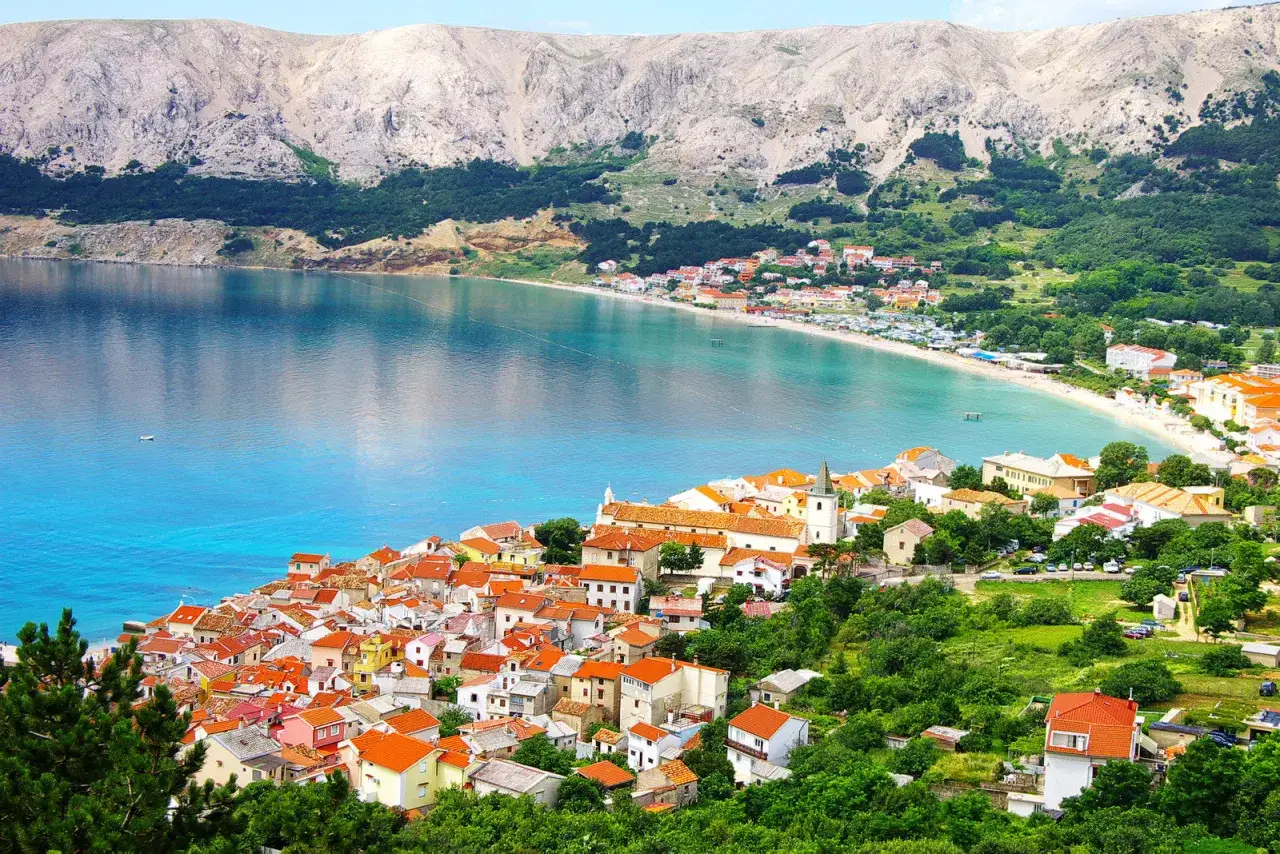 Baška Krk - raj dla turystów: najlepsze plaże i atrakcje