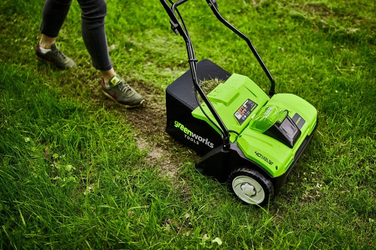 Aerator do glebogryzarki: Klucz do zdrowego trawnika? Poradnik