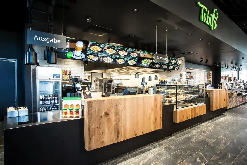 Tank & Rast Gastronomie: Preise, Angebot & Lohnt sich der Stopp?