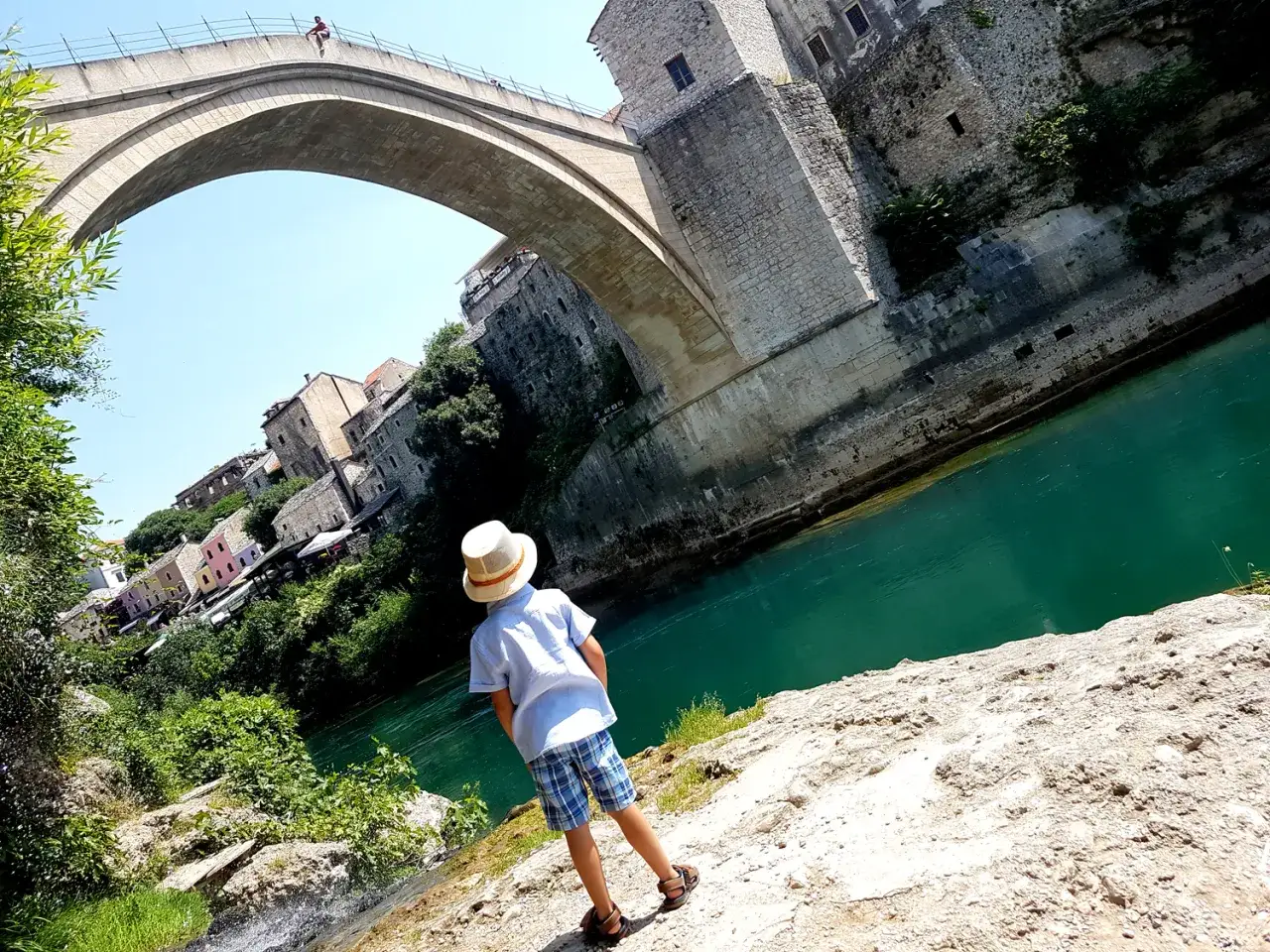 Mostar: Co warto kupić? Odkryj sekrety bazarów i lokalne smaki