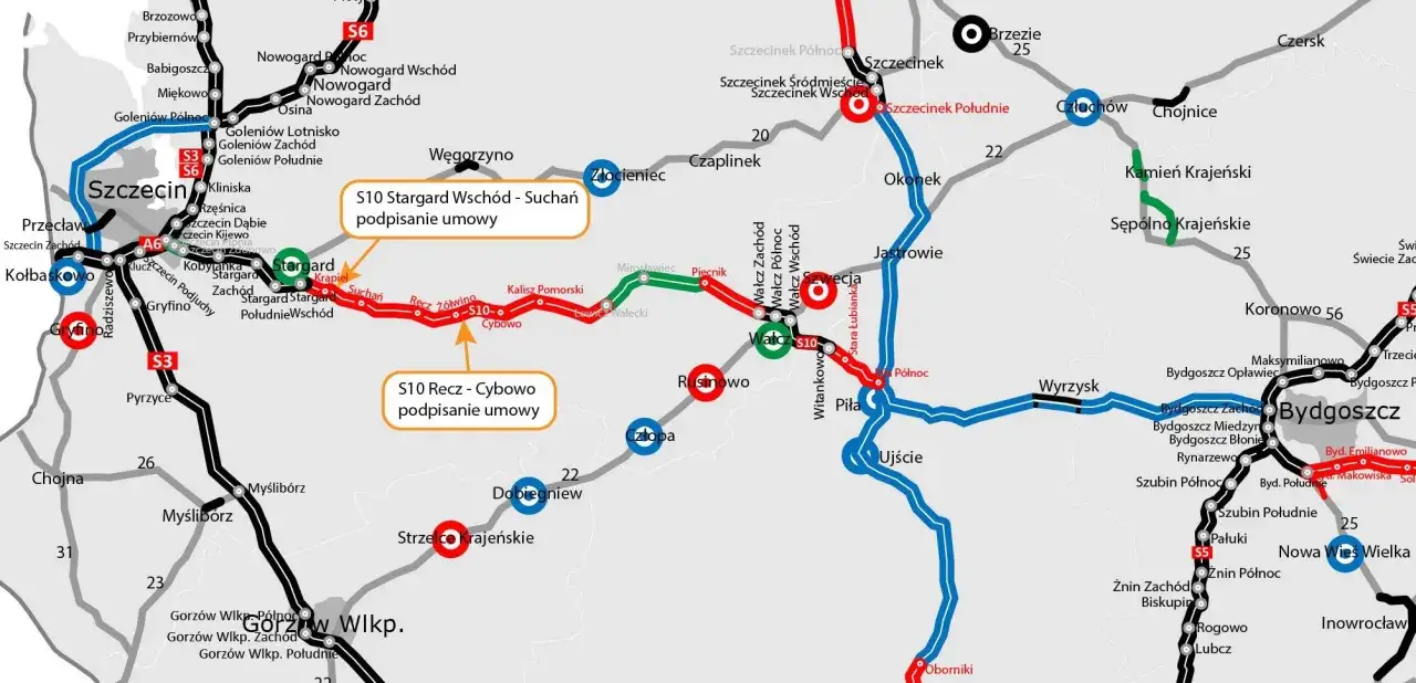 Mapa drogowa z zaznaczoną drogą ekspresową S10, pokazującą jej przebieg między Szczecinem a Bydgoszczą, z zaznaczonymi odcinkami w budowie.