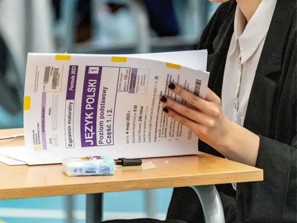 Jak napisać perfekcyjne wypracowanie maturalne? Uniknij kluczowych błędów!