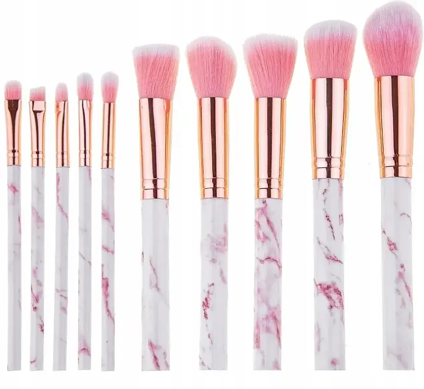 Make-up-Pinsel: Dein Guide für makelloses Finish & perfekte Pflege
