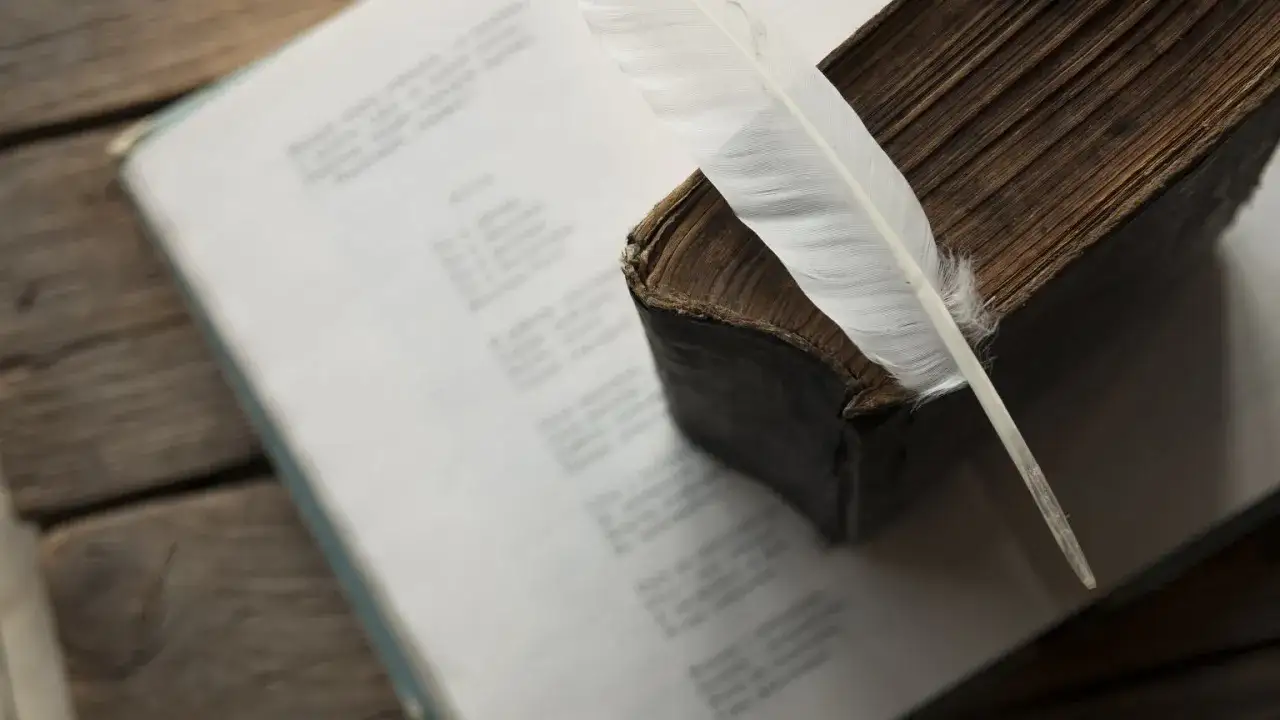 Zadania literatury w wierszu Dom Dziecka: analiza funkcji i znaczenia