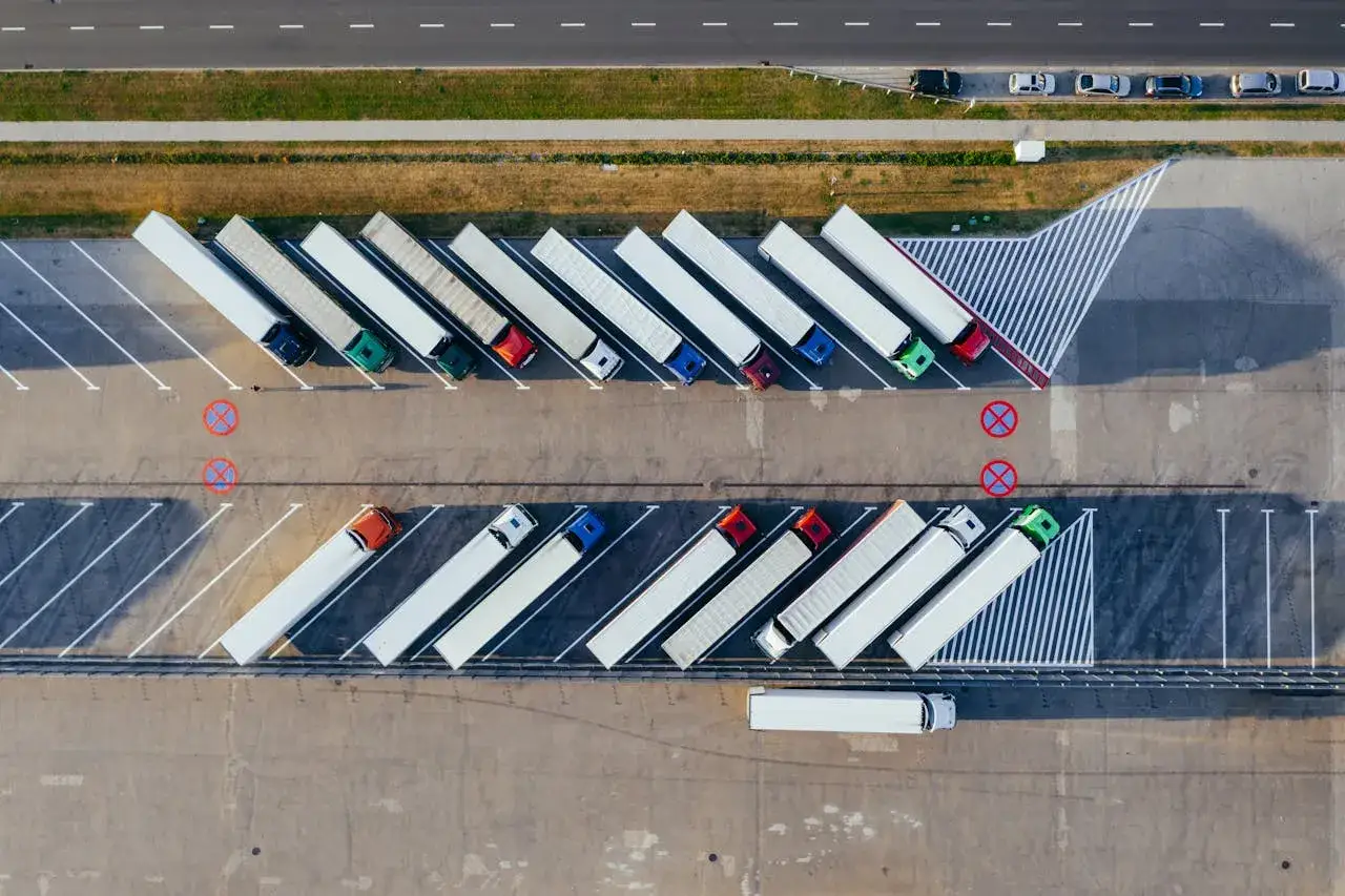 Cyfrowa rewolucja w transporcie: program dla firmy transportowej jako serce nowoczesnej logistyki