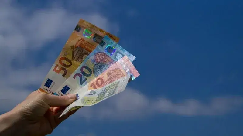 Jaka waluta w Portugalii: kompletne informacje dla podróżnych w 2025