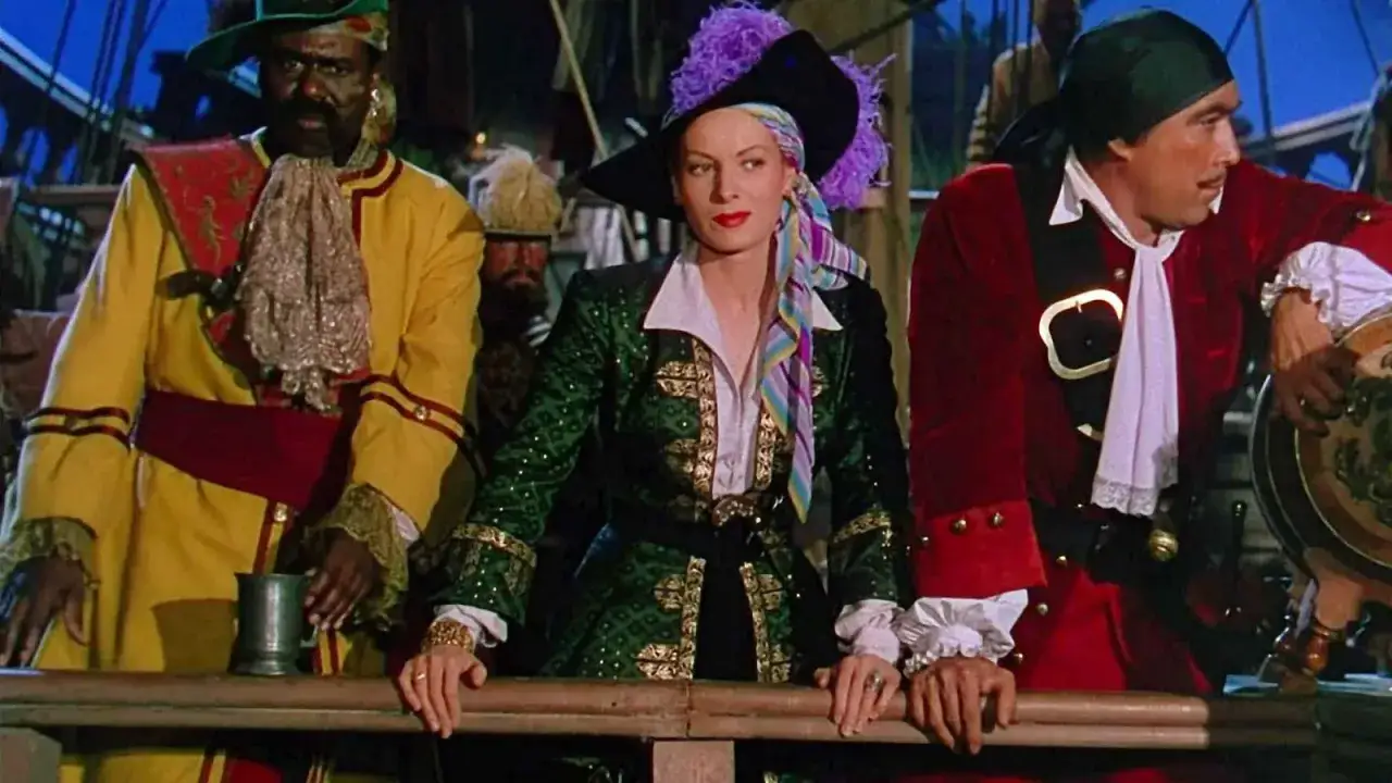 Najlepsze filmy o piratach, które musisz zobaczyć – przygody na morzu