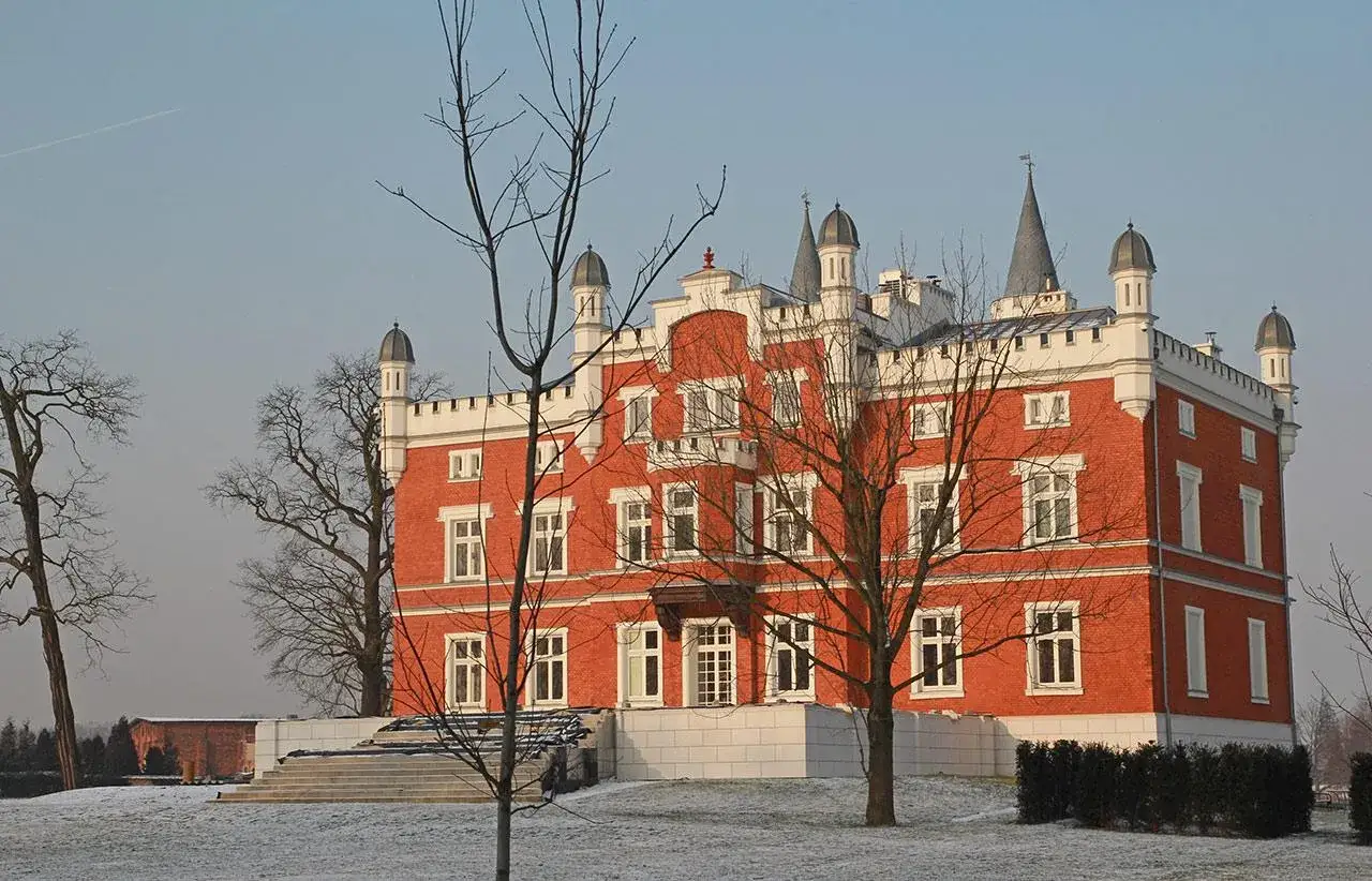Pałac w Szałszy właściciel: tajemnice historii i niezwykłe wydarzenia