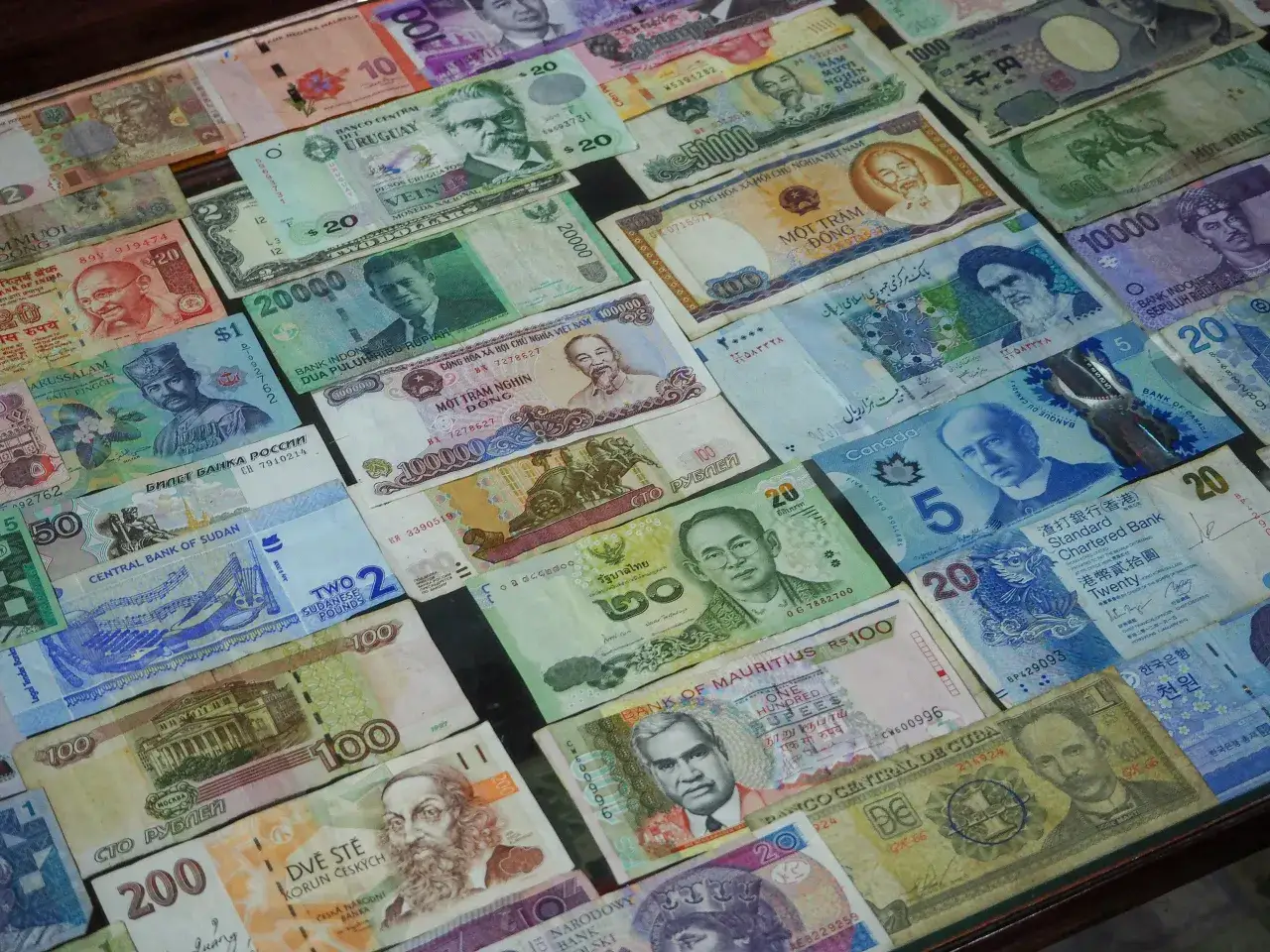 Czy numizmatyka zajmuje się banknotami kolekcjonerskimi