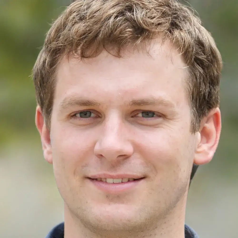 Autor Mikołaj Ostrowski