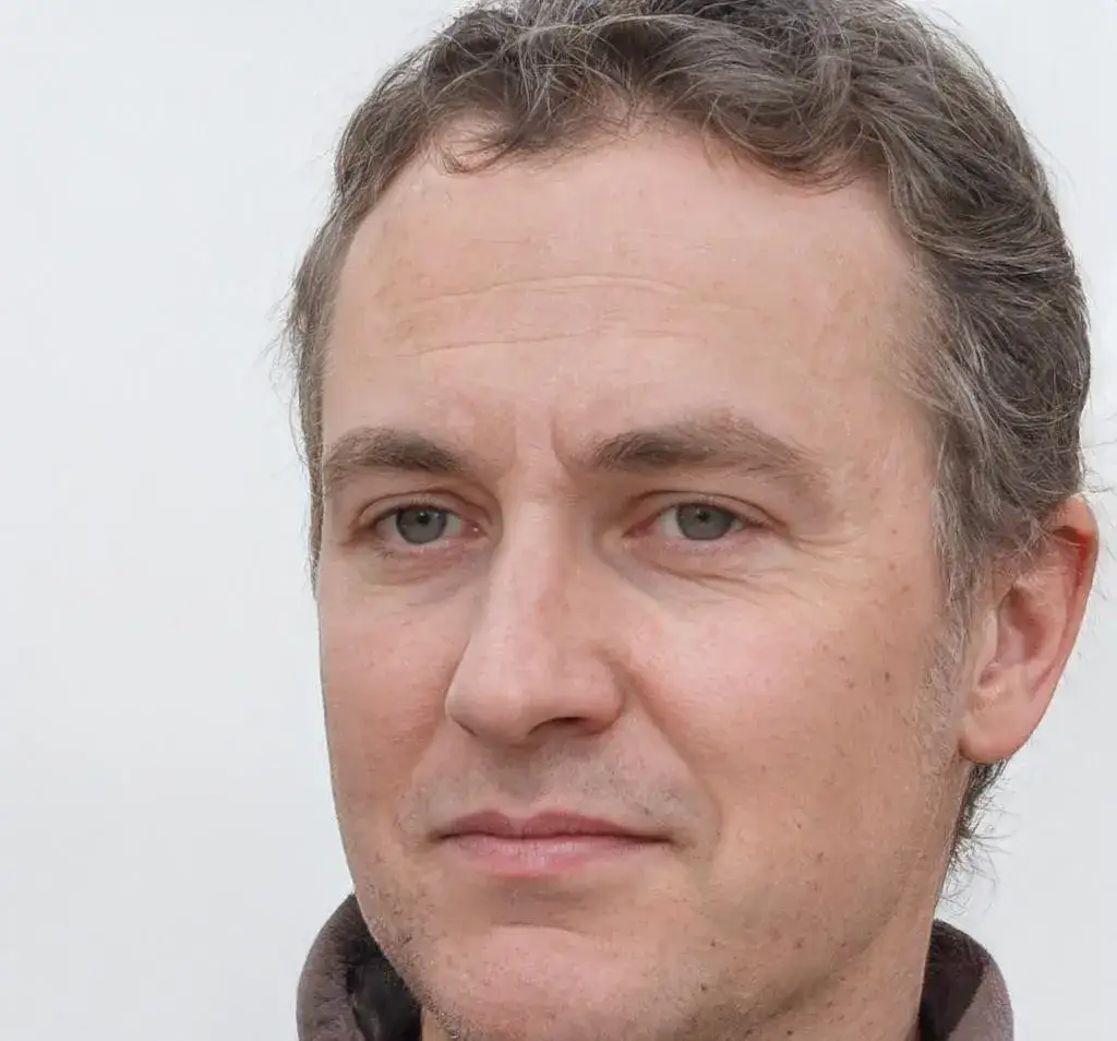 Autor Kamil Dobrzejewski