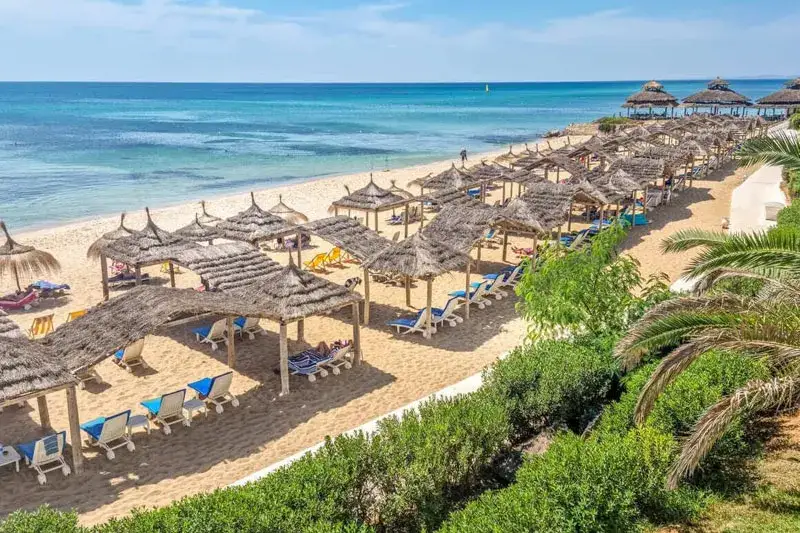 Piękne plaże Tunezji