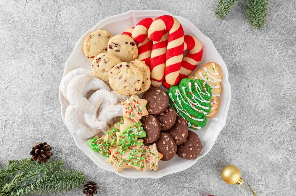 dekorowane domowe ciastka różne kształty