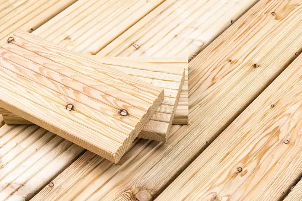 Zdjęcie Jaka kantówka pod taras? Wybór, rozmiary i montaż - poradnik