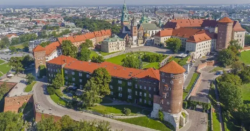 Kraków atrakcje z dzieckiem Wawel Rynek