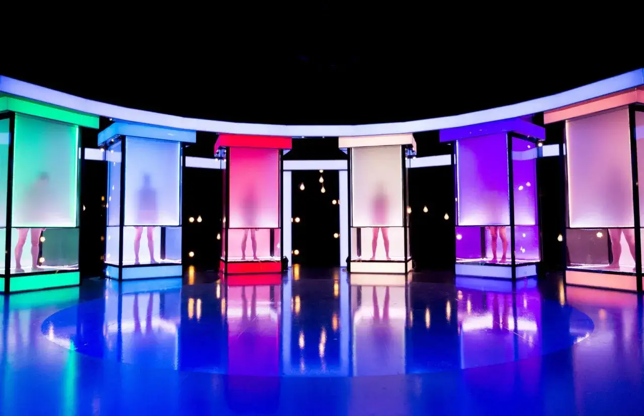 Magia Nagości studio lub scenografia