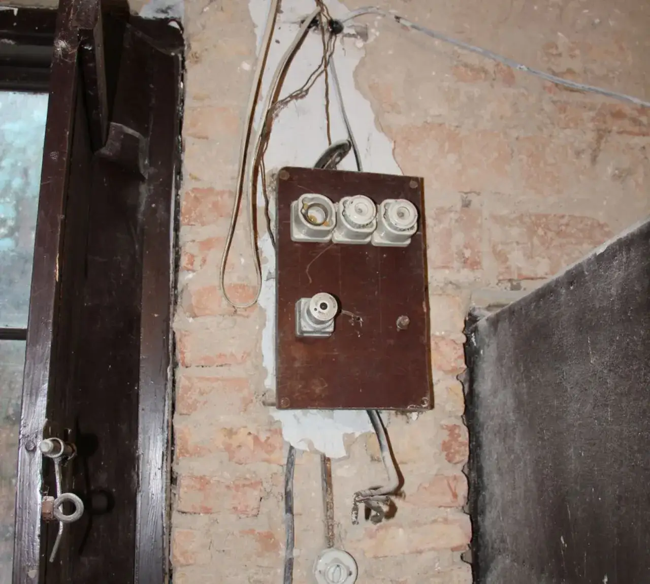 stara instalacja elektryczna domowa zagrożenie