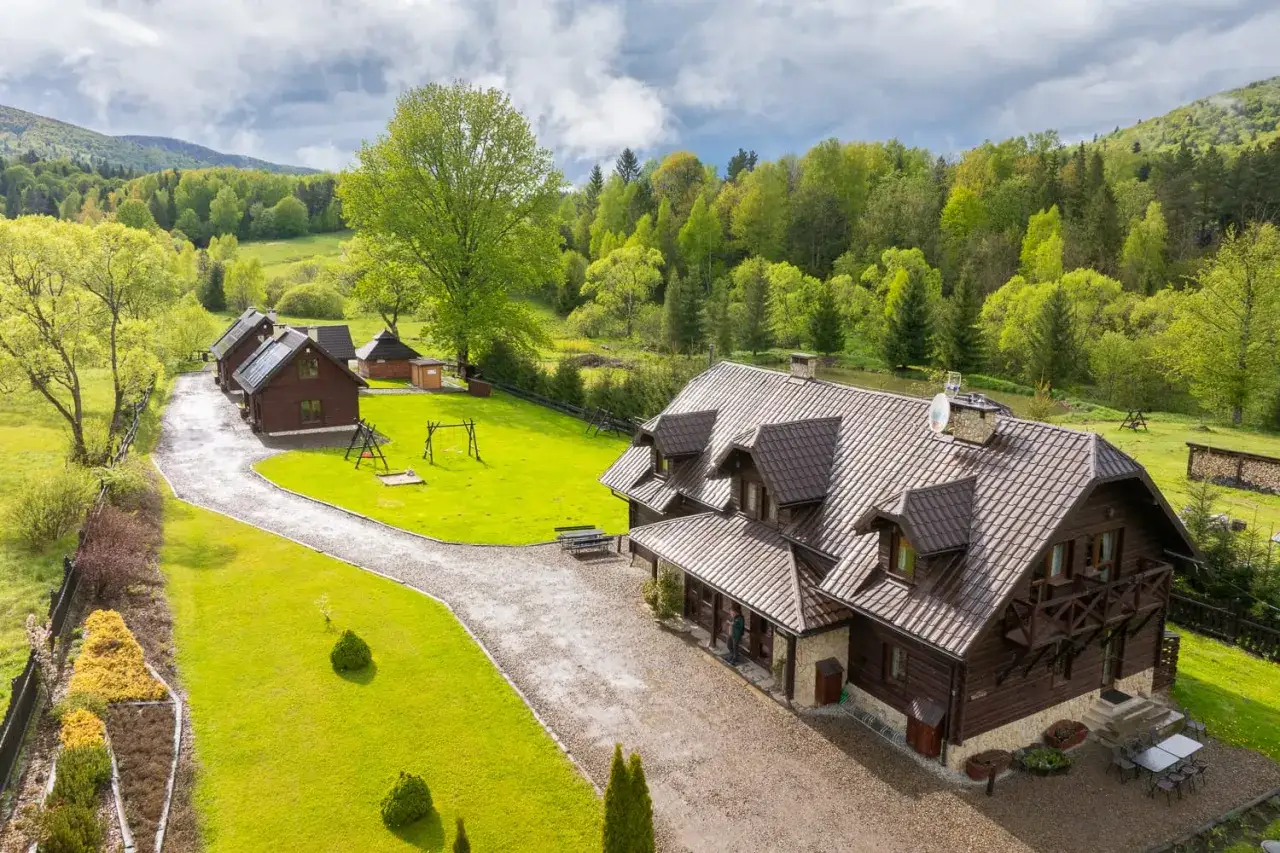 Bieszczady noclegi agroturystyka pensjonat domki