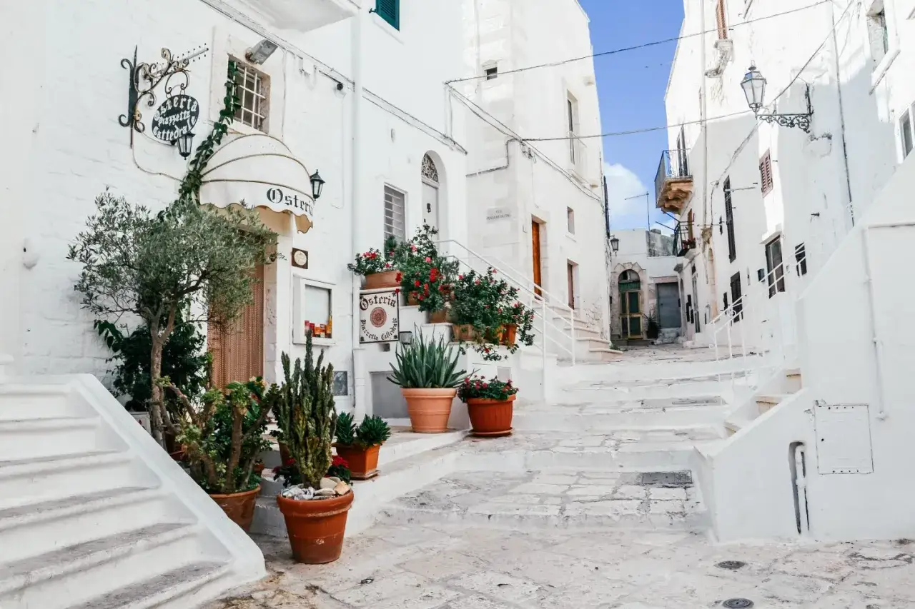 Białe miasteczka Apulii, Ostuni