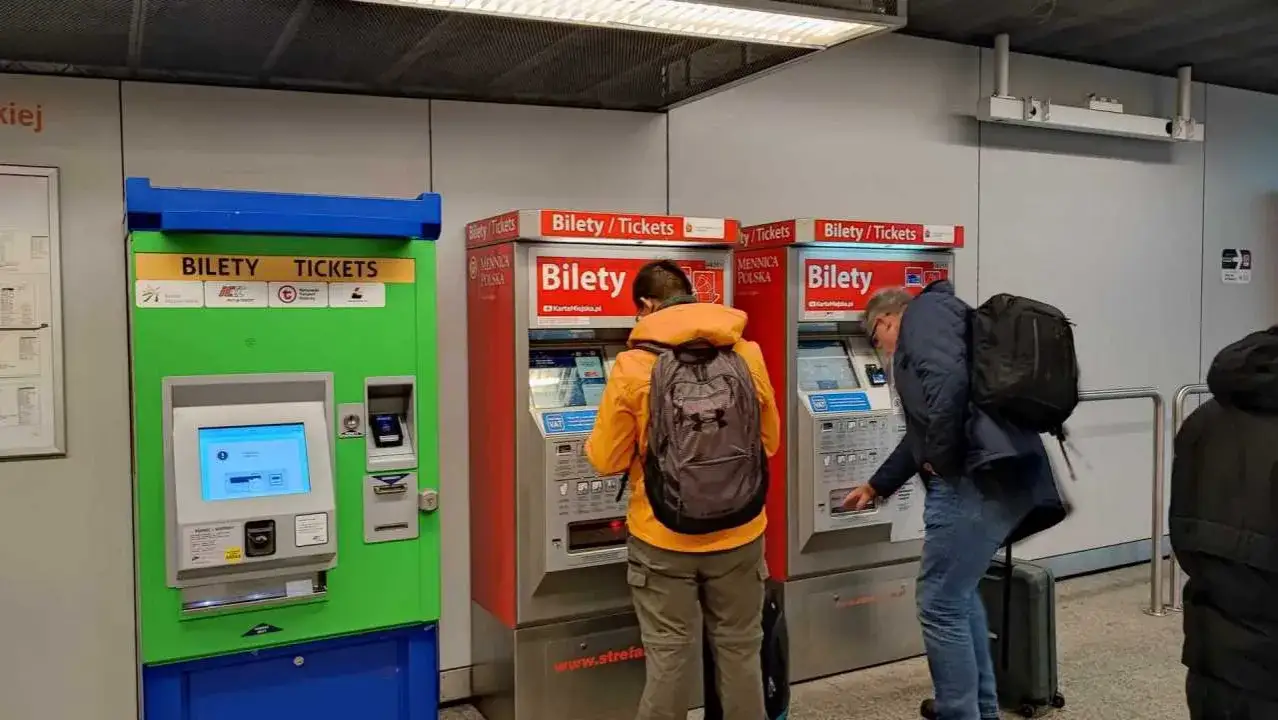 Automat biletowy ZTM Lotnisko Chopina