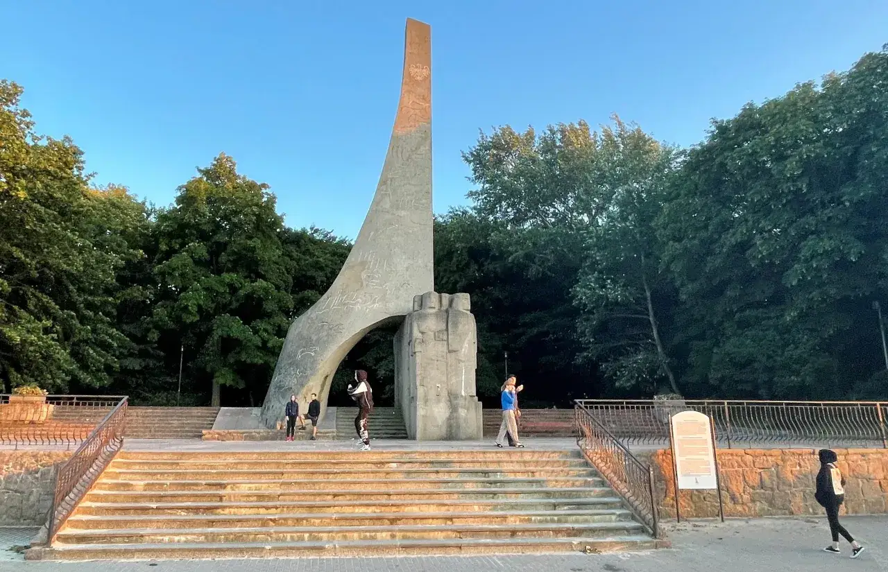 Pomnik Zaślubin Polski z Morzem Kołobrzeg