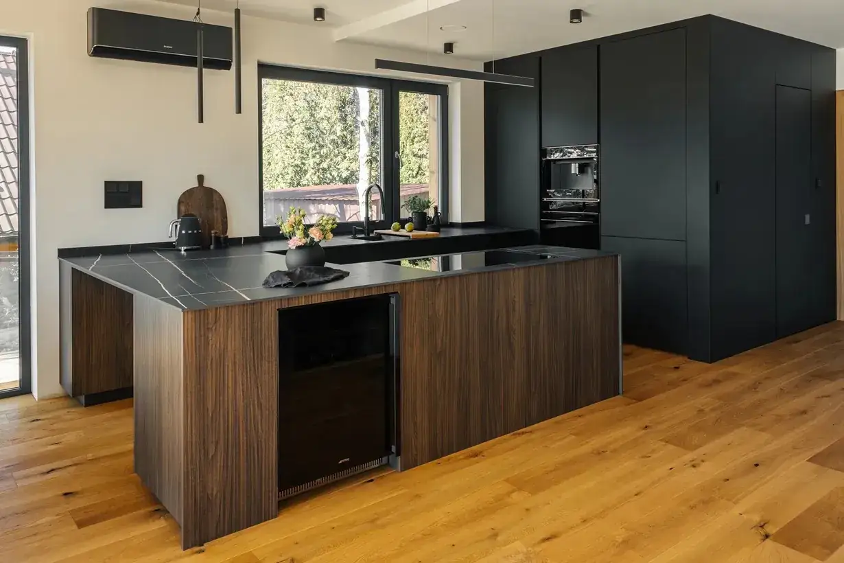 Wyposażona kuchnia w apartamencie wakacyjnym