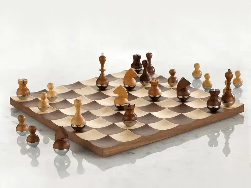 pielęgnacja drewnianych szachów