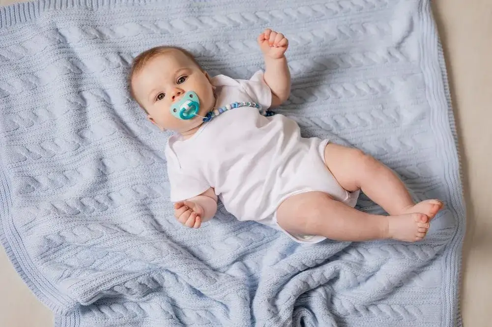 Zdjęcie Jaki smoczek przy karmieniu piersią: wybierz najlepszy dla maluszka