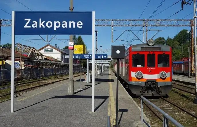 Zdjęcie Ile jedzie pociąg z Krakowa do Zakopanego? Czas przejazdu i więcej informacji
