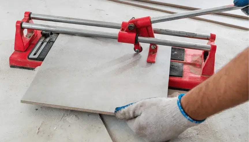 Zdjęcie Czym ciąć gres szkliwiony, aby uniknąć uszkodzeń i uzyskać idealne cięcie