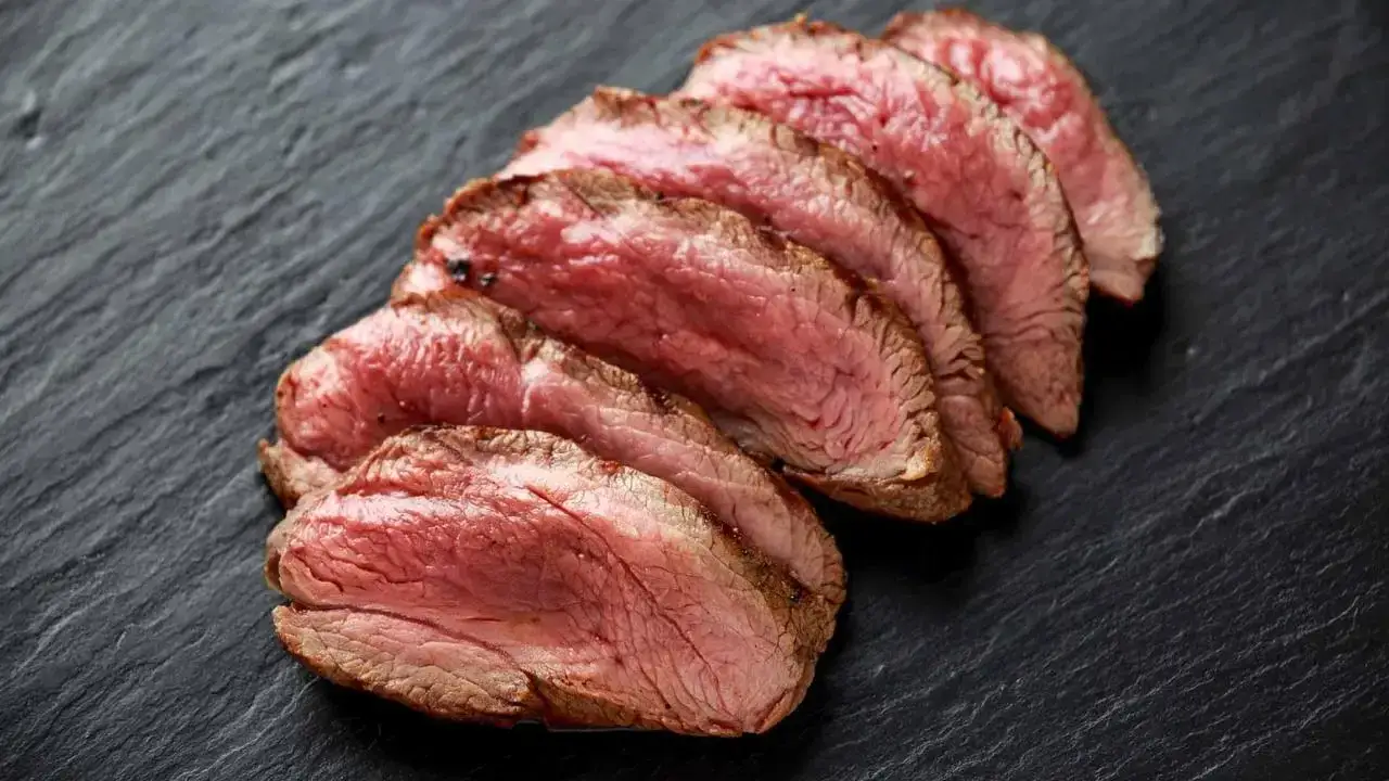 Zdjęcie Z czym podawać dziczyznę - najlepsze dodatki, które zachwycą smakami