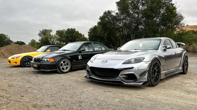 Mazda RX-8 r&oacute;żne typy spoiler&oacute;w por&oacute;wnanie
