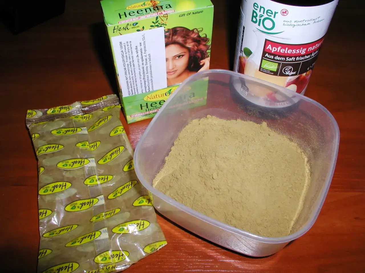 naturalna henna proszek vs henna drogeryjna skład