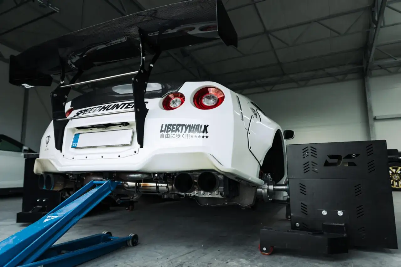 profesjonalny warsztat tuningowy