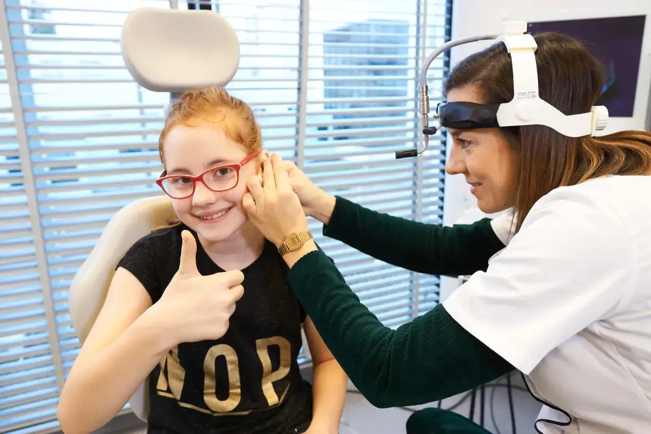 laryngolog usuwanie woskowiny