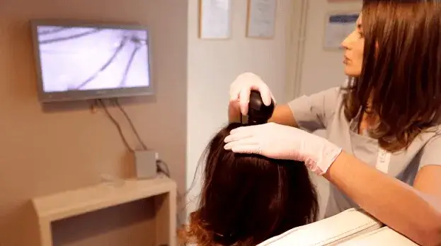 trycholog badanie skóry głowy