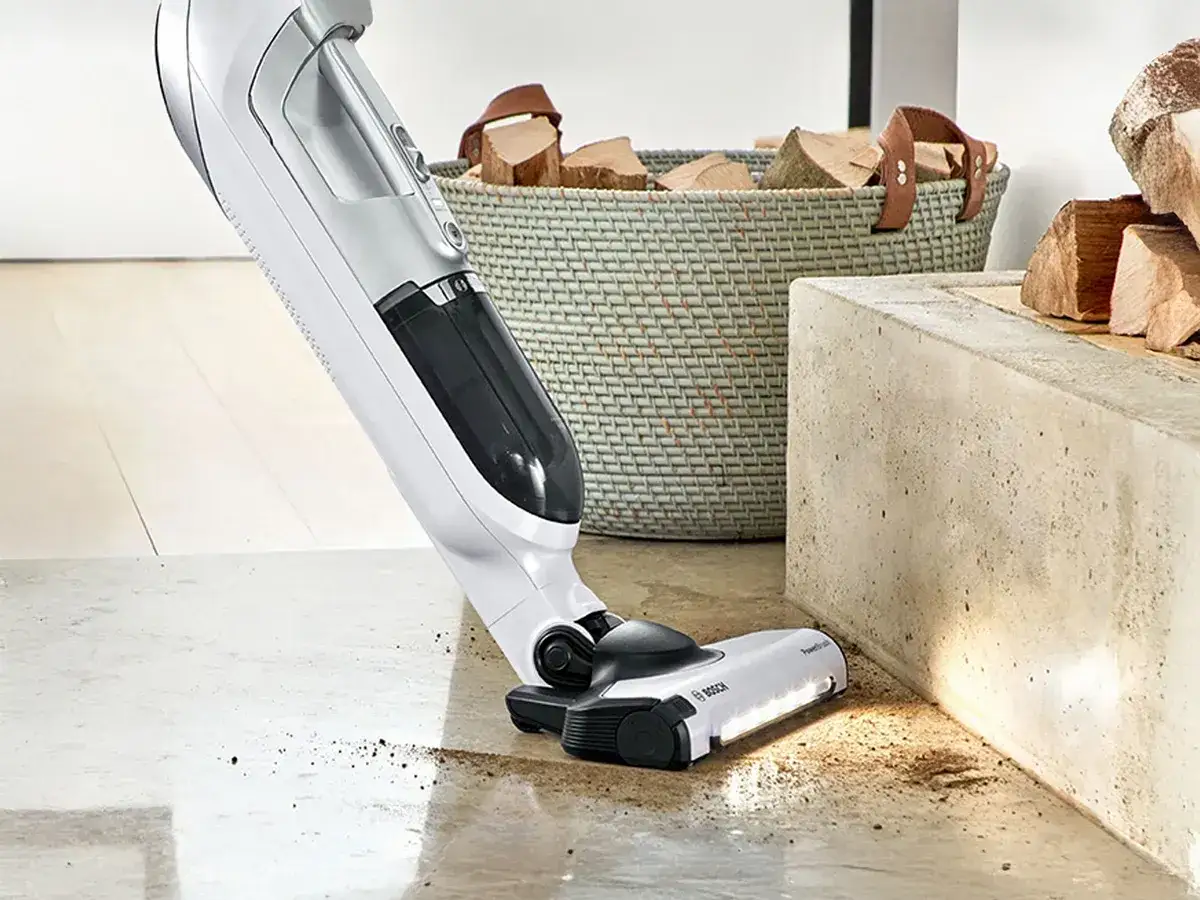 r&oacute;żne modele odkurzaczy bezprzewodowych Bosch Unlimited Athlet Flexxo