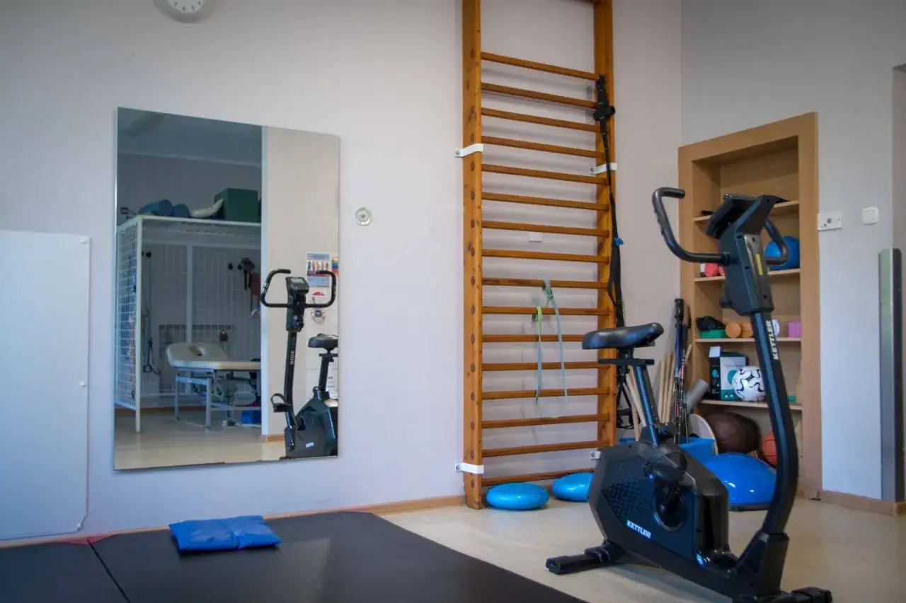 Ośrodek rehabilitacji dziennej NFZ zajęcia grupowe