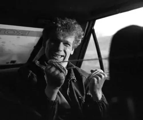 Mirosław Baka jako Jacek Łazar w Kr&oacute;tkim filmie o zabijaniu