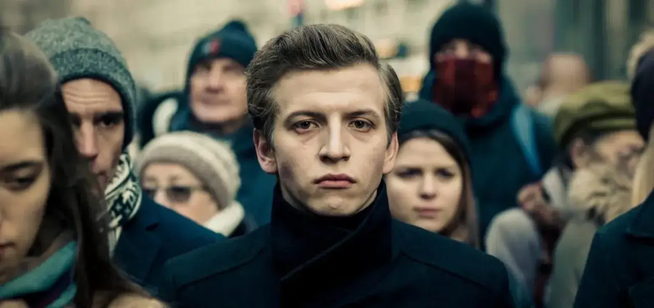 kadr z filmu Hejter Jan Komasa