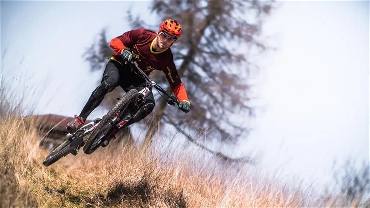 rower enduro w akcji