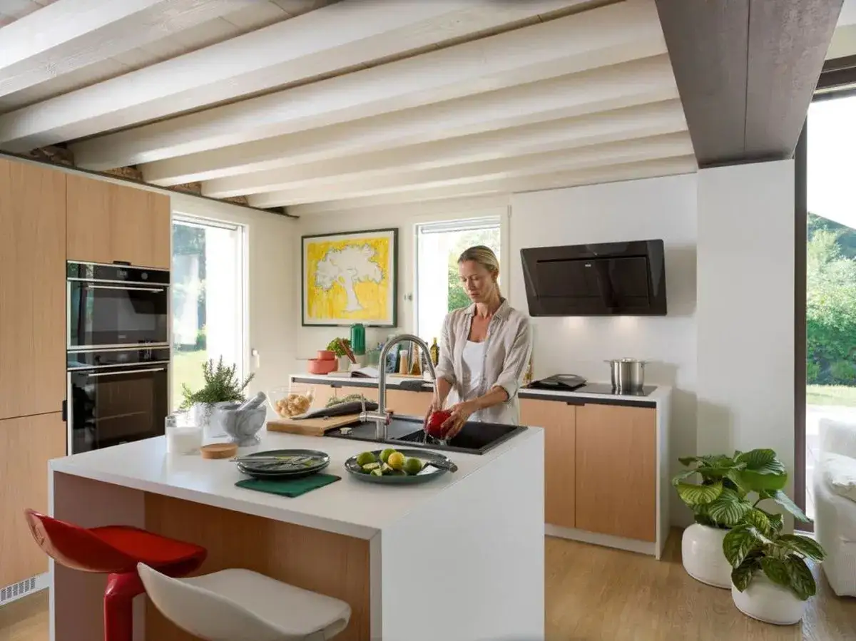 mała kuchnia zlew kuchenka rozwiązania