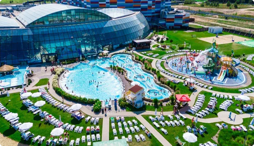 Suntago Wodny Świat baseny i zjeżdżalnie