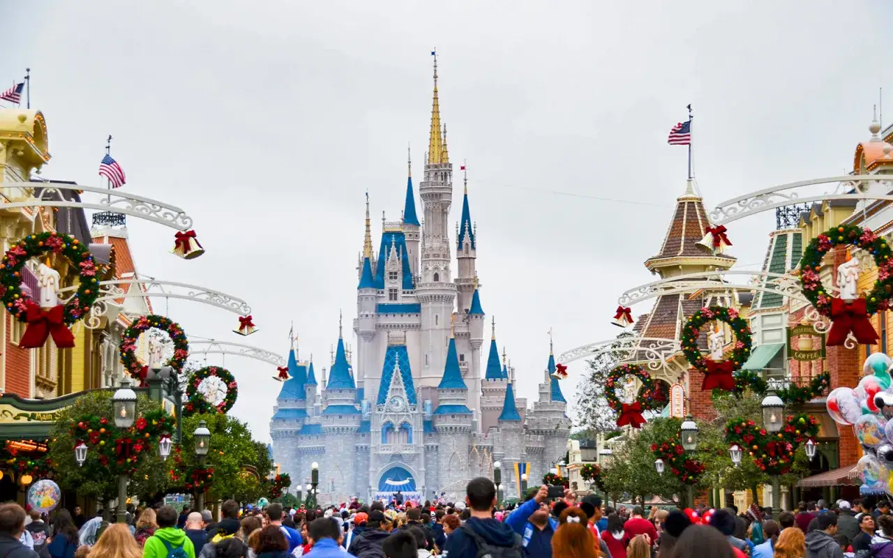 Disneyland Paryż zamek