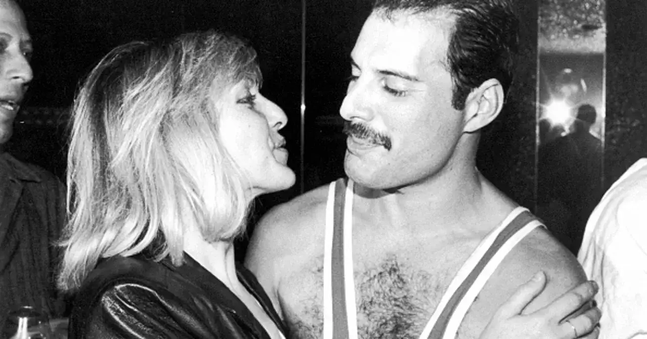 Freddie Mercury z Mary Austin. Czy Freddie Mercury miał dzieci? Nie, nie miał.