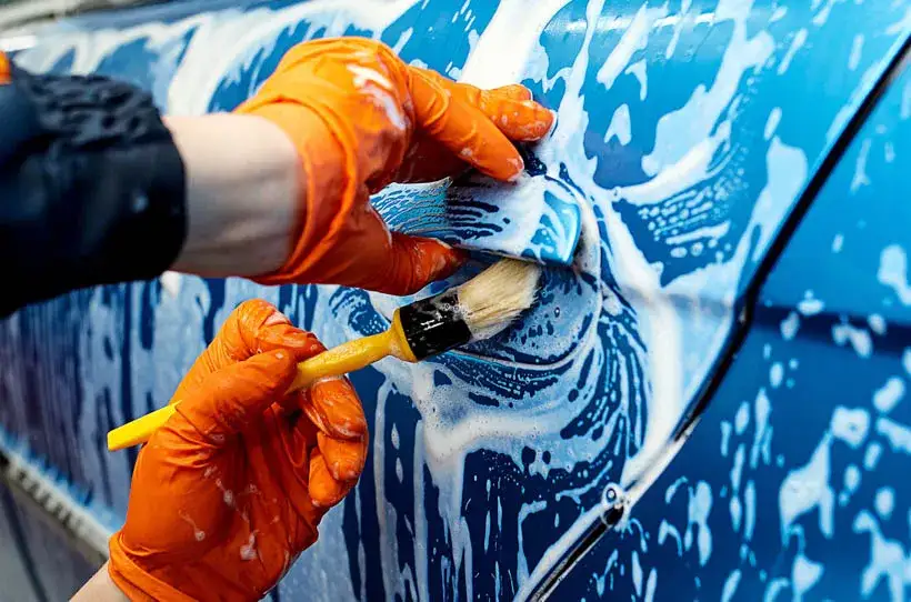 profesjonalne mycie samochodu ręczne