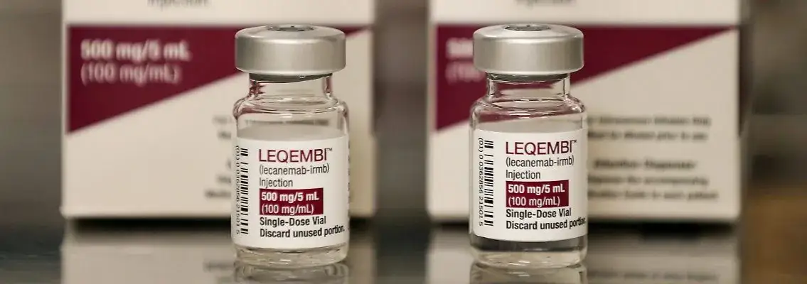 Zdjęcie Medikamente gegen Alzheimer: Wirksame Behandlungen und Risiken verstehen