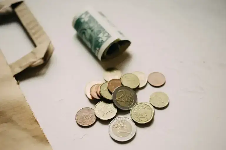 Zdjęcie Czy od renty rodzinnej pobierany jest podatek? Oto, co musisz wiedzieć