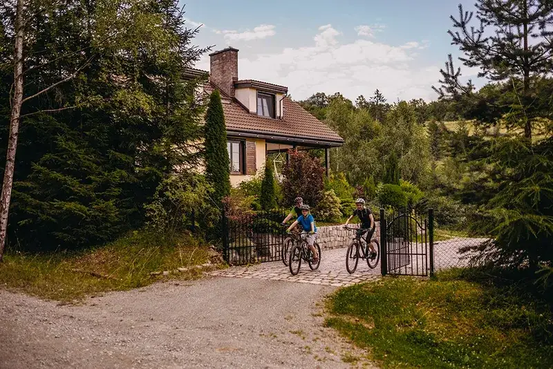 Zdjęcie Góry Stołowe gdzie nocleg - najlepsze opcje na udany wypoczynek
